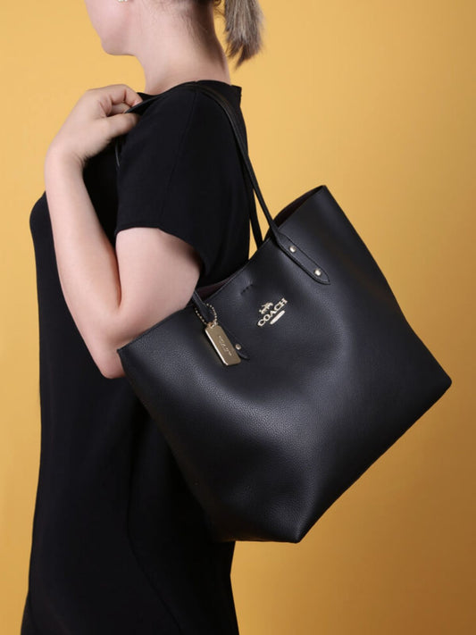 ORIG Preloved Coach Town Tote Black Large Bag