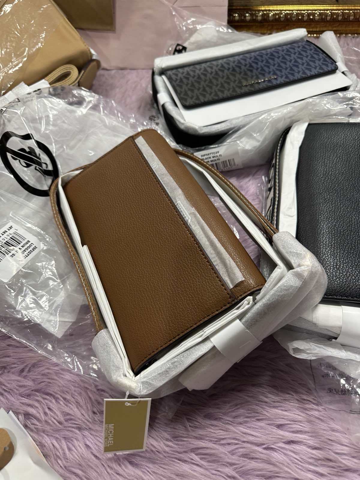 ORIG & IMPORTED MK Jet Set Phone Wallet Small Crossbody Bag Brown/Black/Ombre