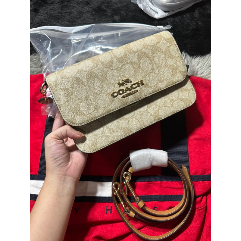 AUTHENTIC ORIGINAL Coach Brynn Crossbody Bag Light Khaki Grandeur Store