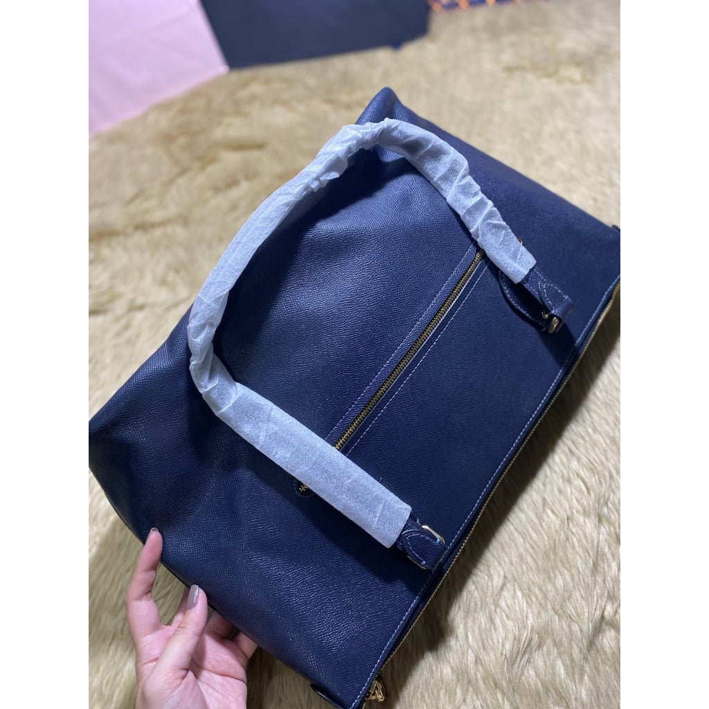 SALE! ❤️ AUTHENTIC/ORIGINAL Coach Gallery Tote Bag in Blue Navy