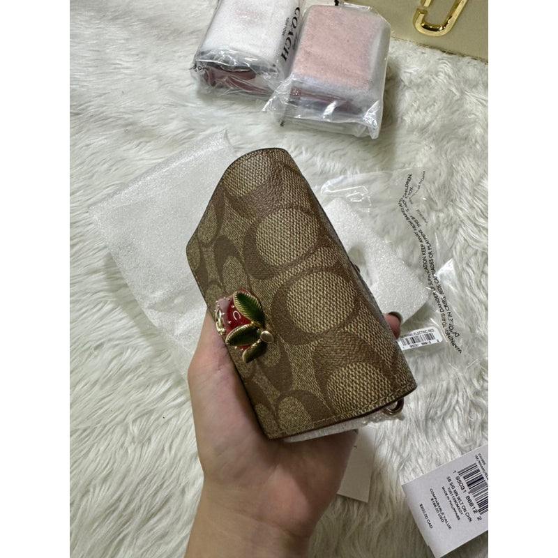AUTHENTIC/ORIGINAL COACH Mini Wallet On A Chain In Signature Canvas With Strawberry Red Bag
