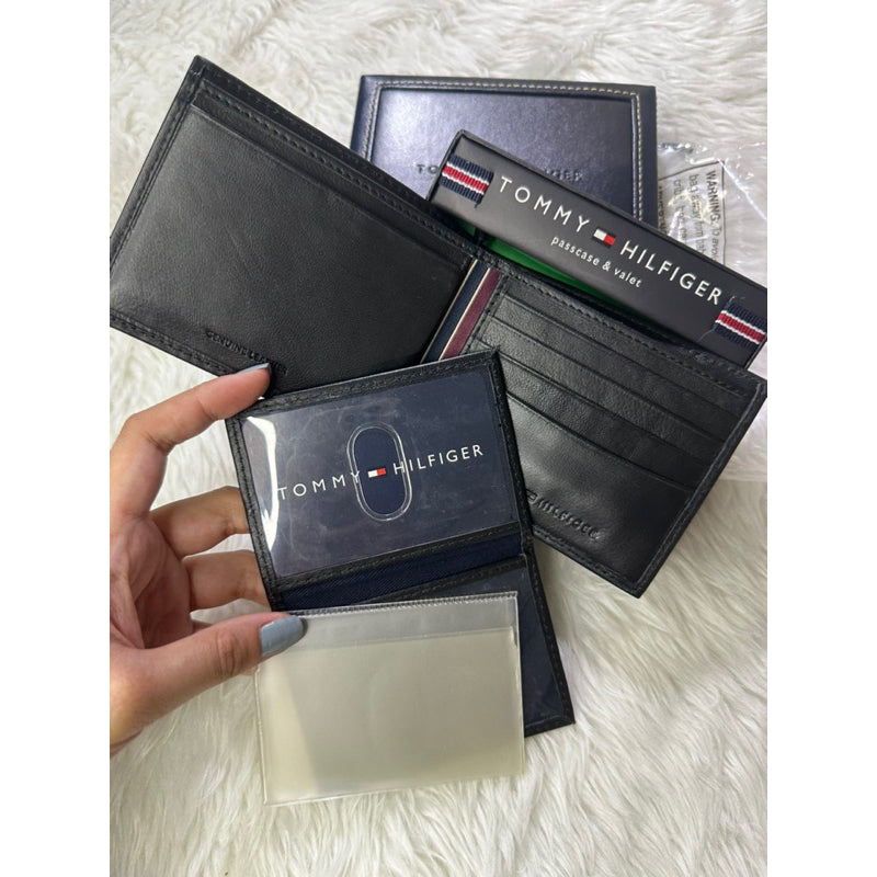 AUTHENTIC Tommy Hilfiger Bifold Men’s Wallet black and brown