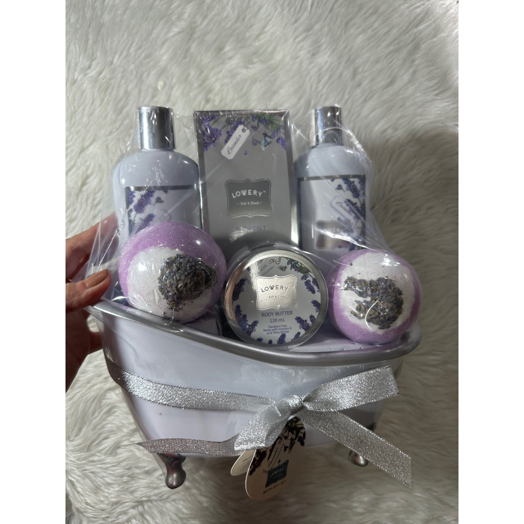 SALE! ❤️ AUTHENTIC/ORIGINAL Lovery 9 Piece Lavender And Jasmine Relax Body Care Gift Set
