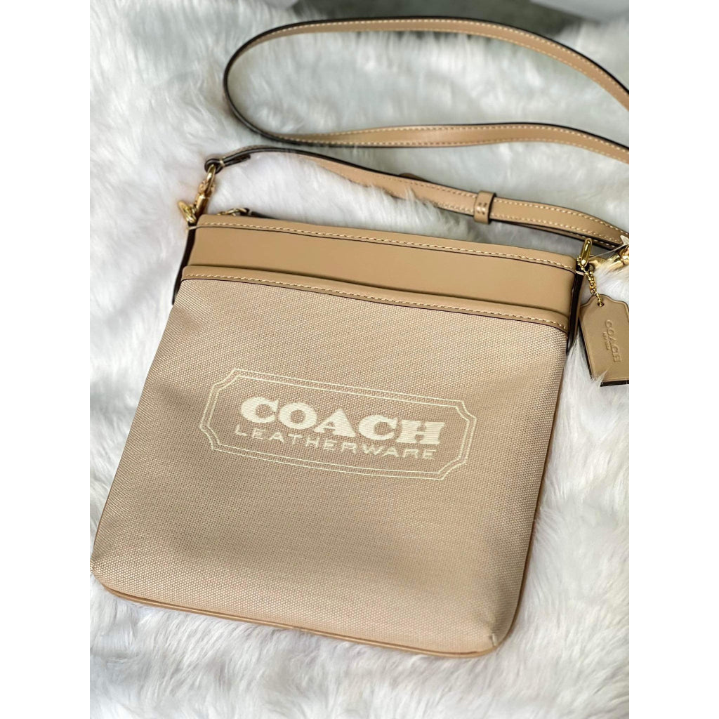 AUTHENTIC/ORIGINAL Coach Jacquard Kitt Crossbody Retail Beige File Bag