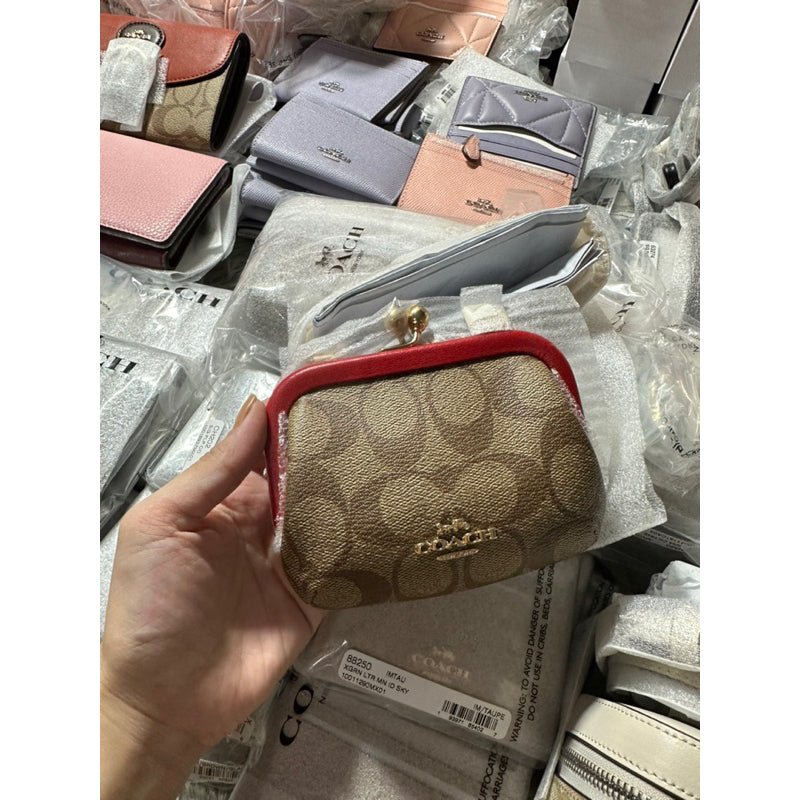 SALE! AUTHENTIC/ORIGINAL COACH Nora Kisslock Card Coin Purse Case Small Wallet Mini Bag Chain Strap