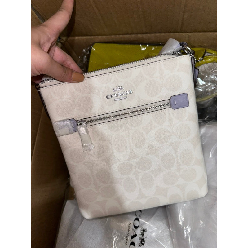 AUTHENTIC/ORIGINAL COACH Mini Rowan File Bag in White/Lilac