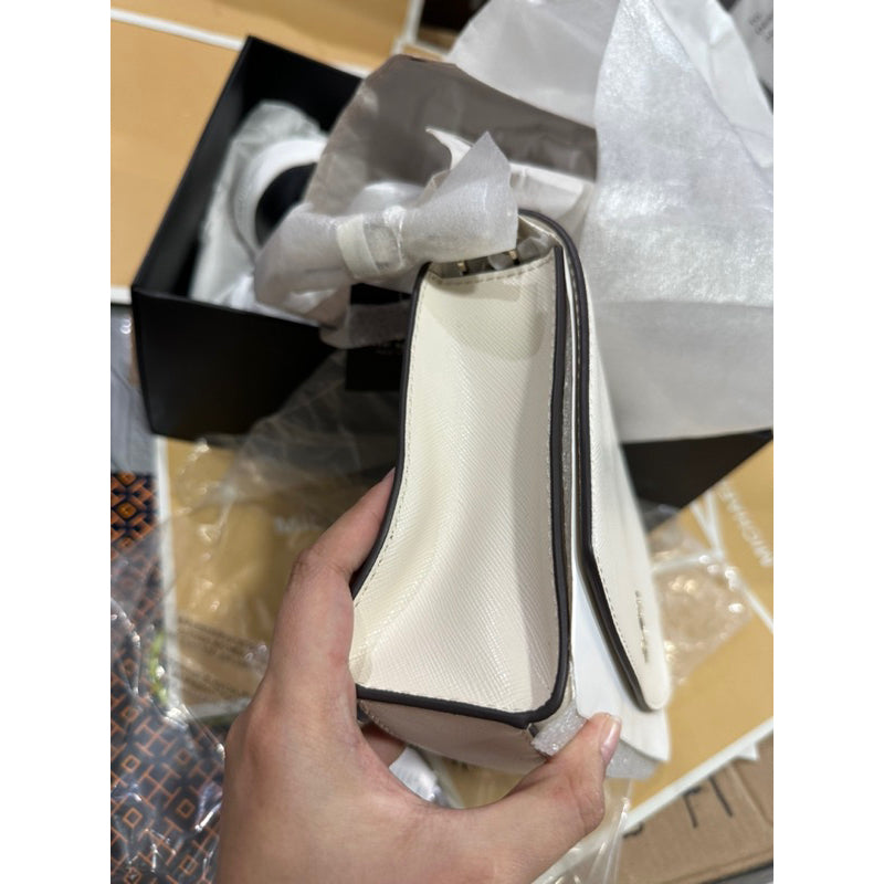 AUTHENTIC/ORIGINAL KateSpade KS Carson Convertible Crossbody Bag in Parchment White