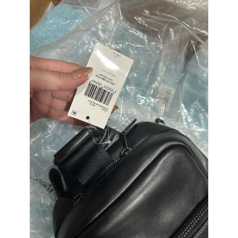SALE! ❤️ AUTHENTIC/ORIGINAL COACH Retail Signature Canvas Gotham Sling Pack Body Men's Bag