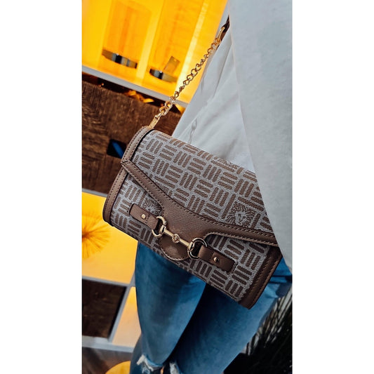 AUTHENTIC/ORIGINAL Anne Klein AK Truffle Logo Wallet on Chain Small Bag Beige