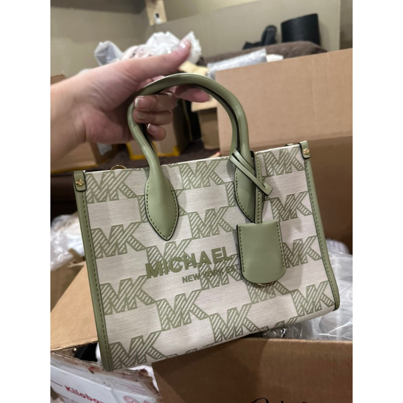 AUTHENTIC/ORIGINAL Michael K0rs MK Mirella Small Logo Jacquard Crossbody Bag Green