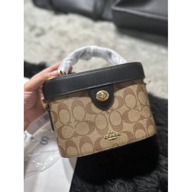 Authentic Coach 2024 Kay Bag