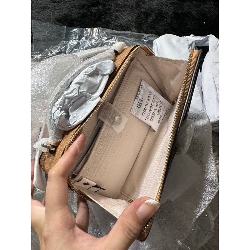 AUTHENTIC/ORIGINAL KateSpade Retail Hudson Double Zip Crossbody Mini Phone Bag in Brown