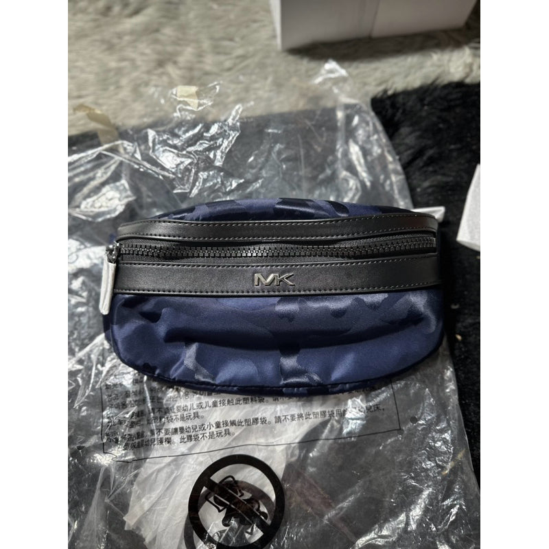 AUTHENTIC/ORIGINAL MK Kent Sport Camo Jacquard Belt Men Bag