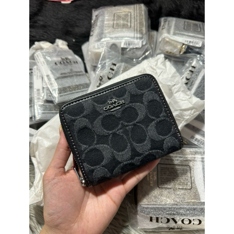 AUTHENTIC/ORIGINAL COACH Small Zip Around Wallet In Signature Jacquard Black/Brown