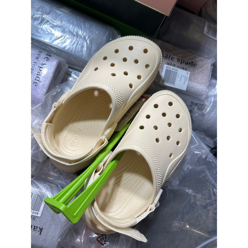 AUTHENTIC/ORIGINAL CROCS Hiker Clog in Vanilla White Size 6 Women ONLY