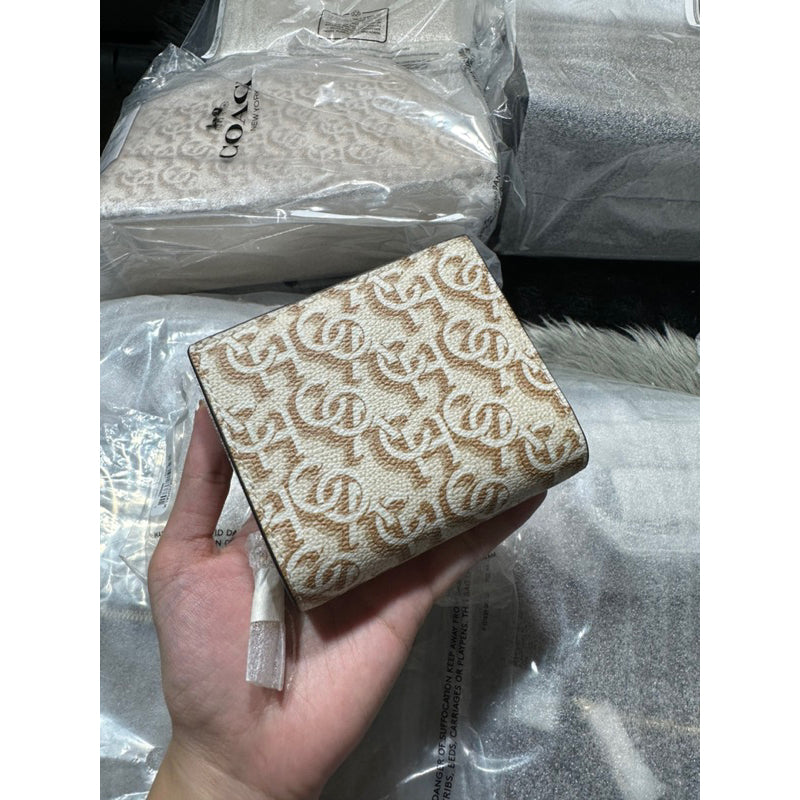 AUTHENTIC/ORIGINAL COACH Snap Wallet With Coach Monogram Print