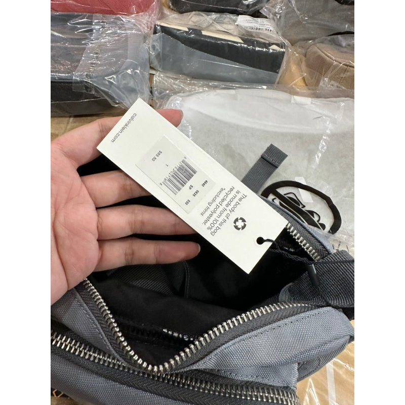 AUTHENTIC/ORIGINAL Clvin Klein CK Men Utility Camera Bag Gray