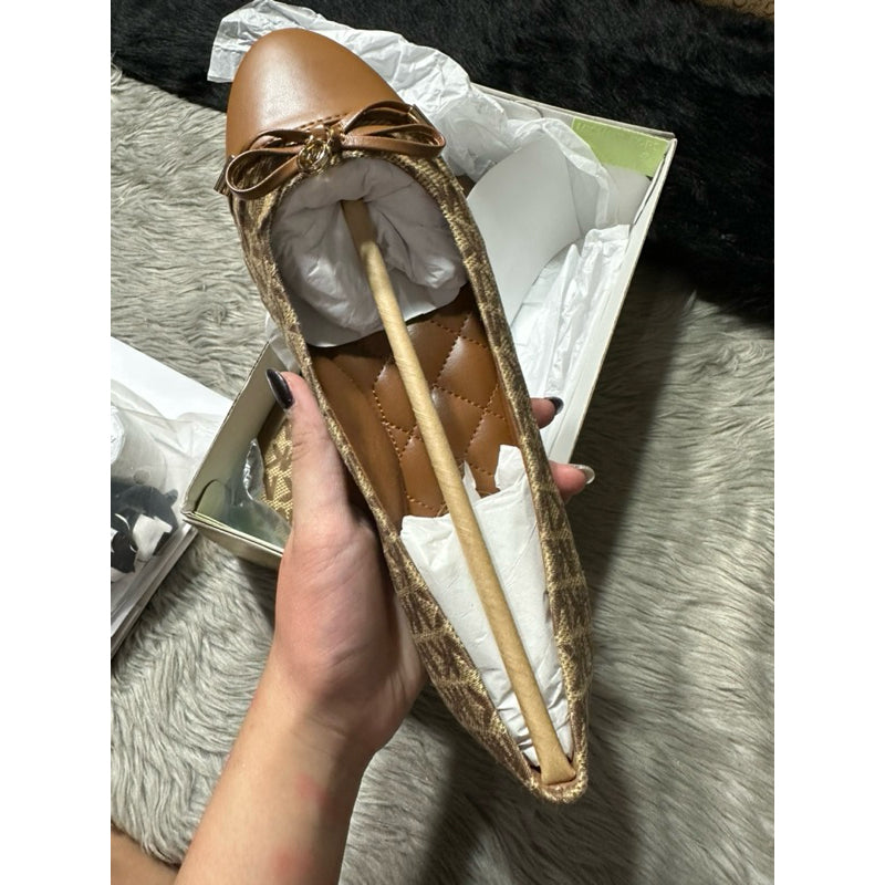 AUTHENTIC/ORIGINAL MICHAEL K0RS MK BROWN MELODY TOE BALLET FLATS SHOES