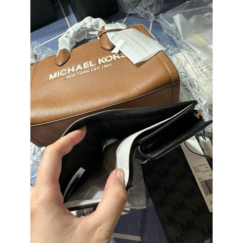AUTHENTIC/ORIGINAL Marc Jacobs MJ Logo Compact Bifold Wallet Black Multi