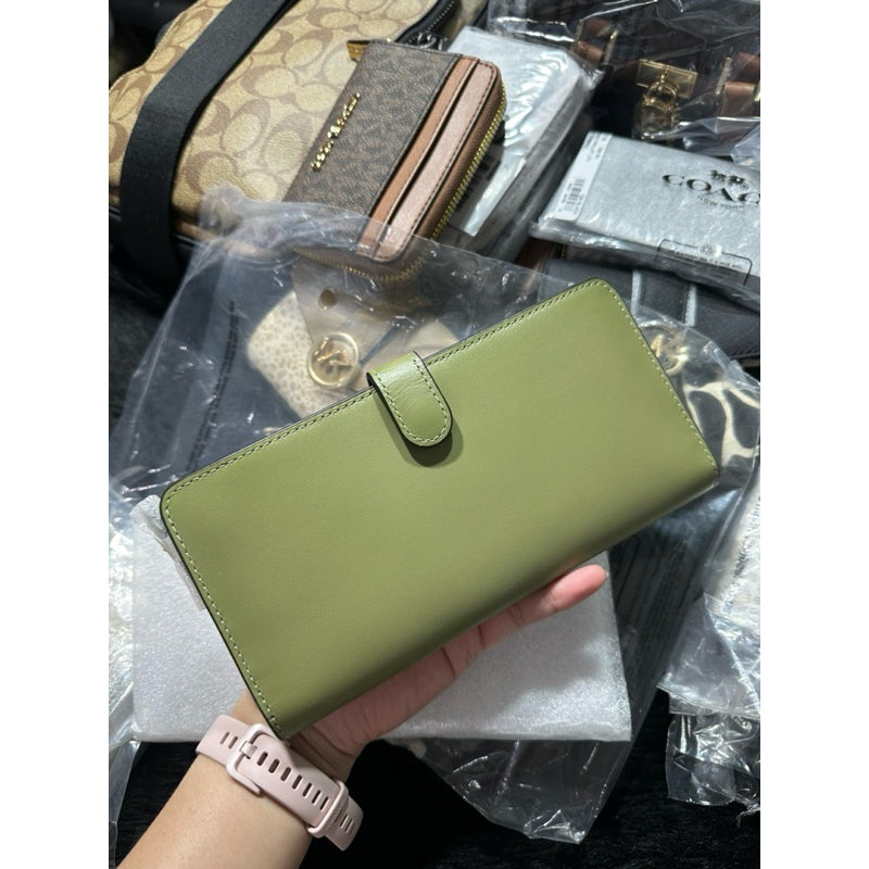 AUTHENTIC/ORIGINAL Coach Retail Skinny Long Wallet Boss Green