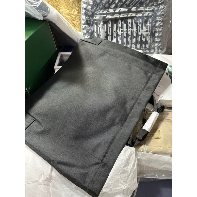 AUTHENTIC/ORIGINAL Lacoste Unisex Contrast Branding Oversized Tote Black Bag